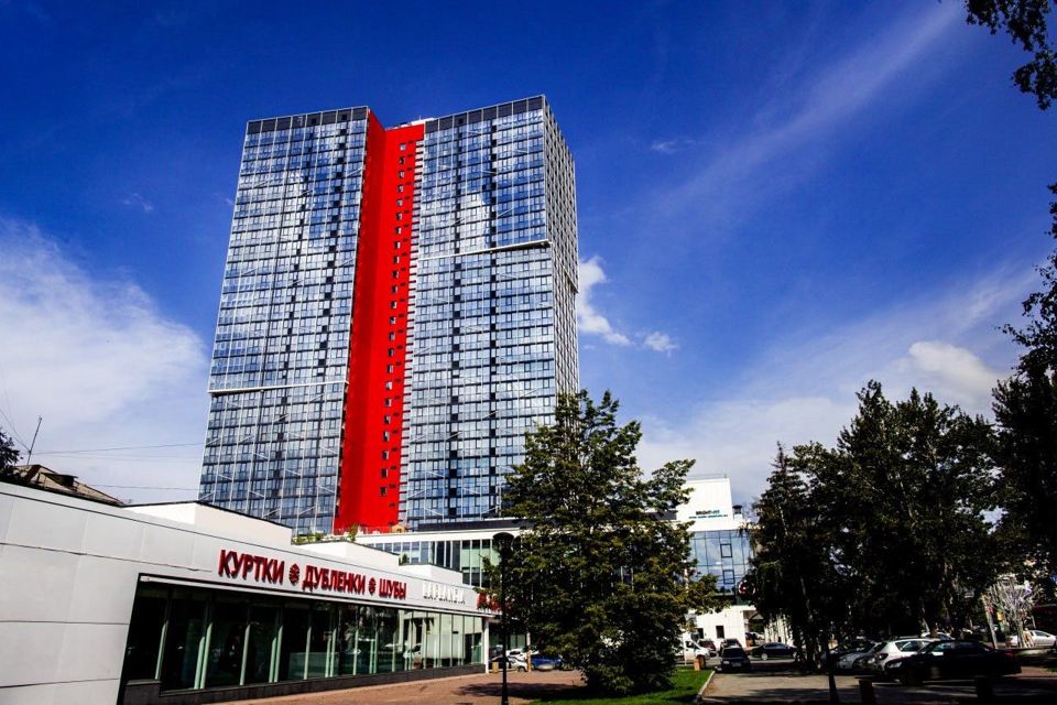 Продаётся 4-комнатная квартира, 95.3 м²