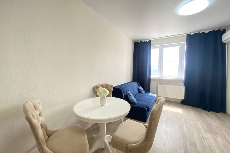 Продаётся 1-комнатная квартира, 44 м²