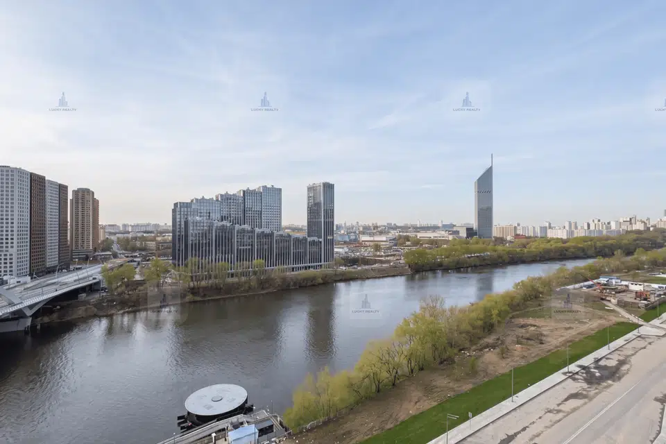 Продаётся 2-комнатная квартира, 73.4 м²
