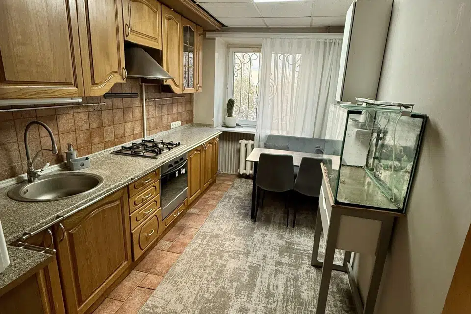 Продаётся 3-комнатная квартира, 69.6 м²