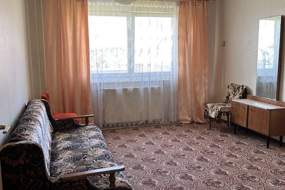 Продаётся 3-комнатная квартира, 60.3 м²