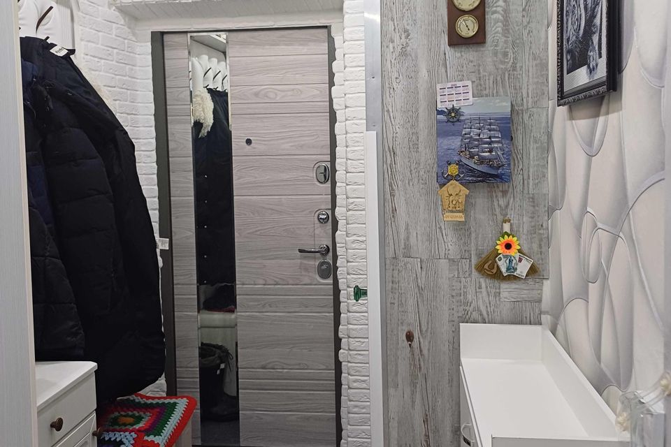 Продаётся 2-комнатная квартира, 57.2 м²