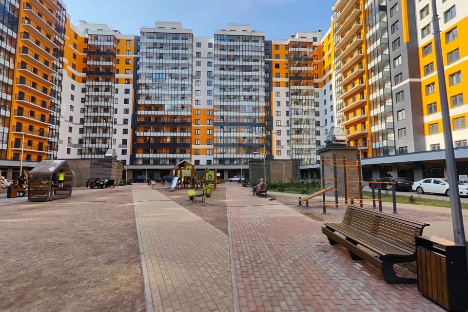 Продаётся 2-комнатная квартира, 56 м²