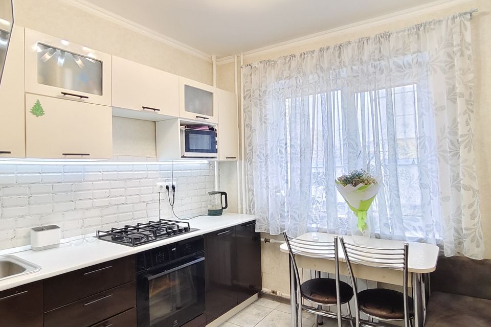 Продаётся 1-комнатная квартира, 38.1 м²