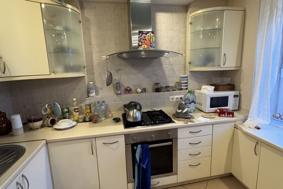 Продаётся 3-комнатная квартира, 59 м²