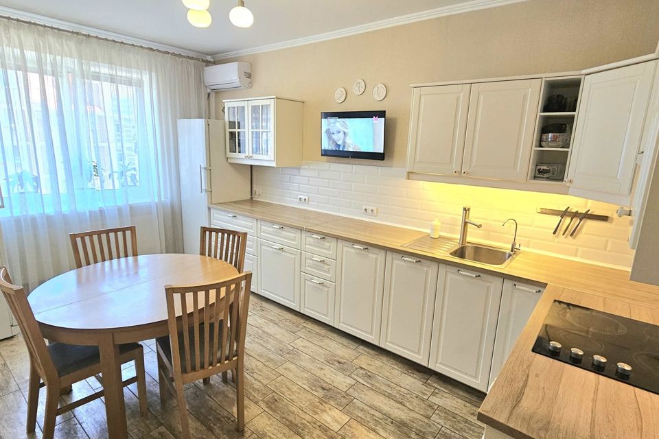 Сдаётся 3-комнатная квартира, 84.5 м²