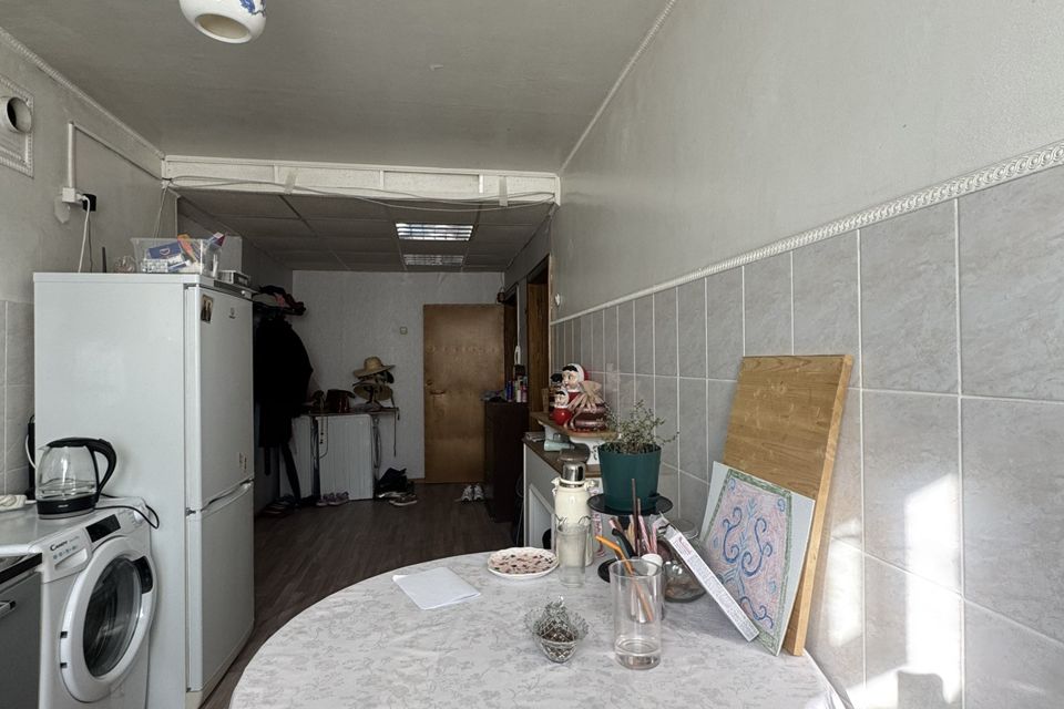 Продаётся 3-комнатная квартира, 62.2 м²