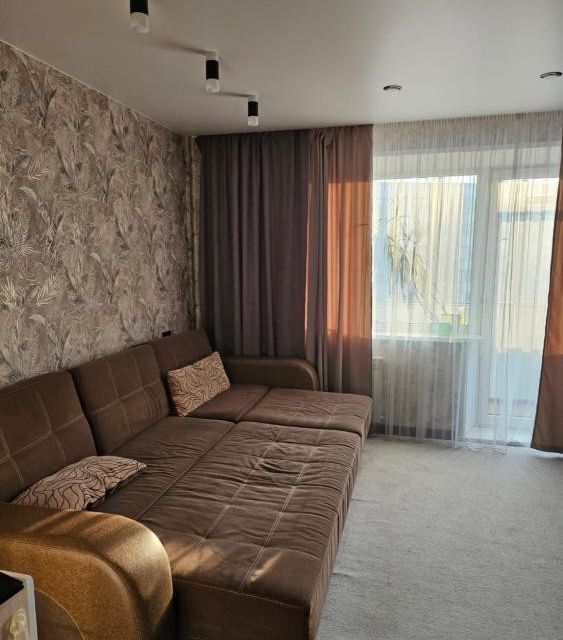 Продаётся 3-комнатная квартира, 65 м²