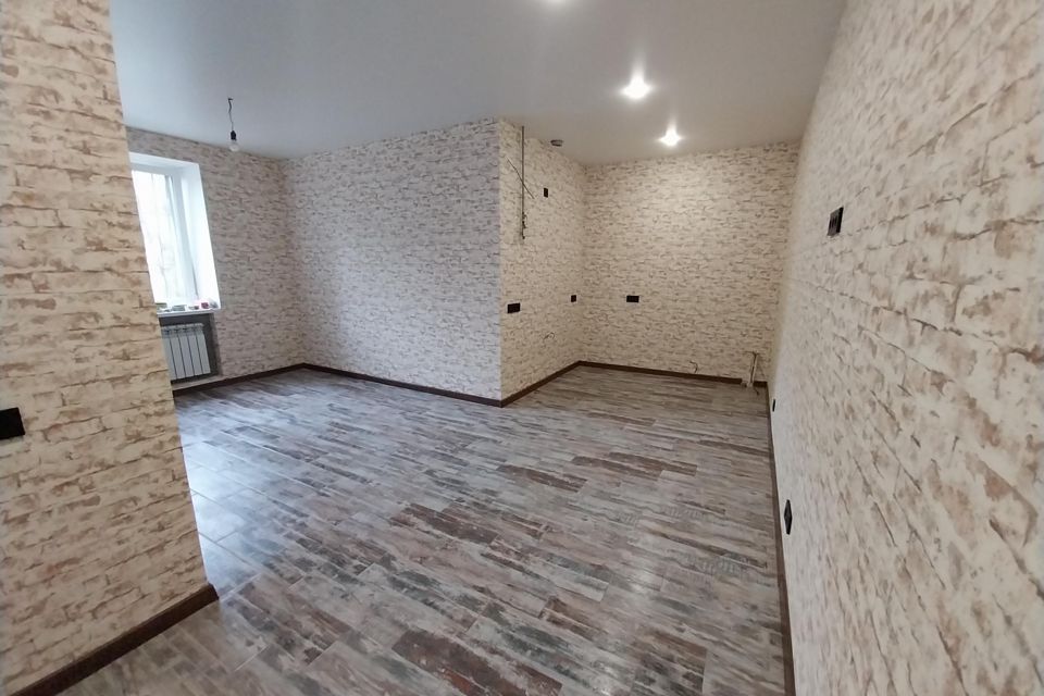 Продаётся 2-комнатная квартира, 73.7 м²