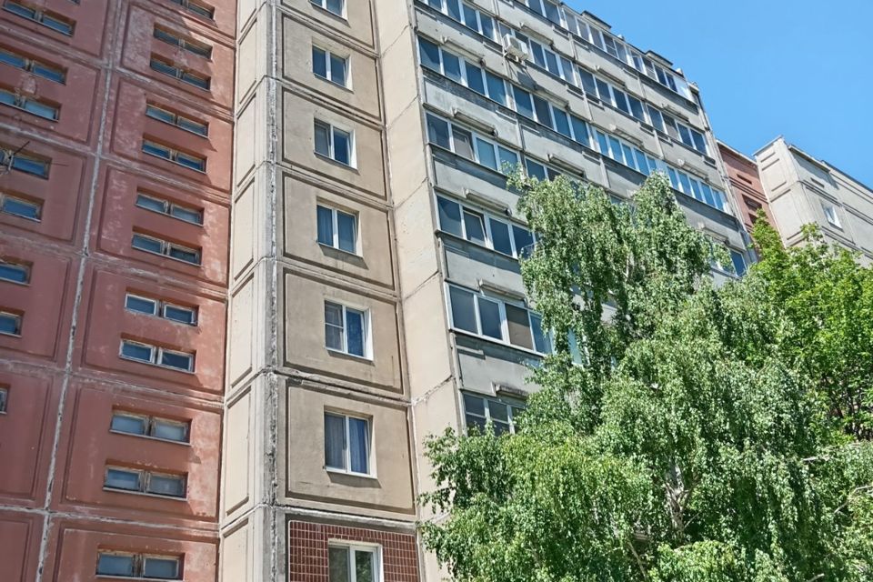Продаётся 4-комнатная квартира, 90 м²