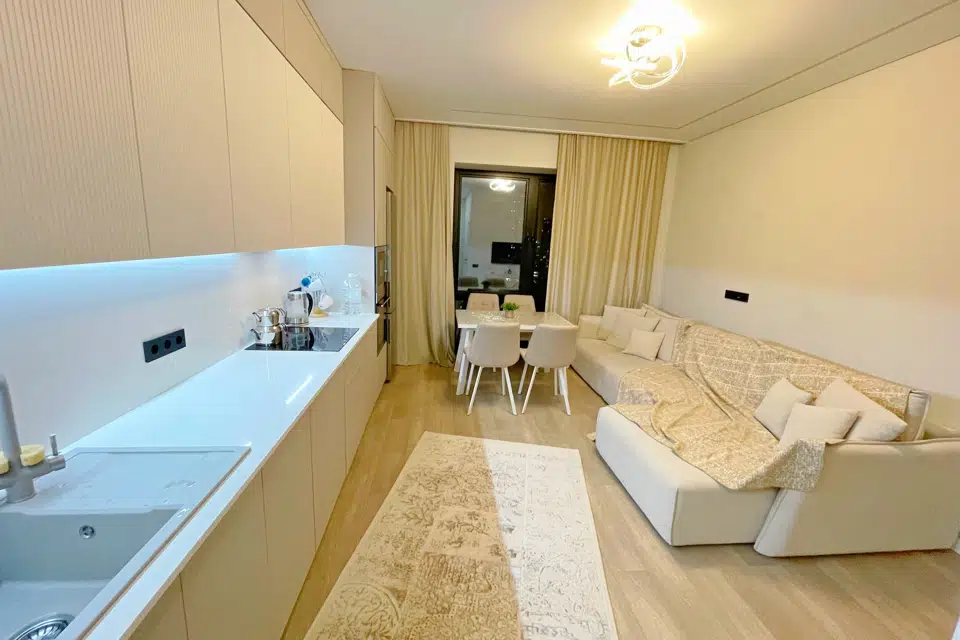 Продаётся 3-комнатная квартира, 60 м²