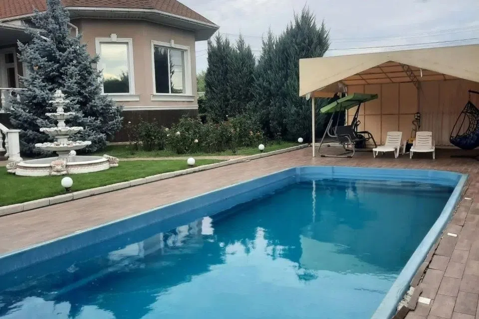 Продаётся 2-этажный дом, 513 м²