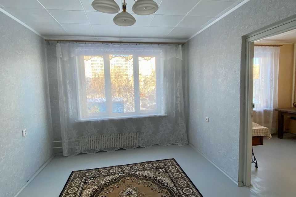 Продаётся 3-комнатная квартира, 50.4 м²