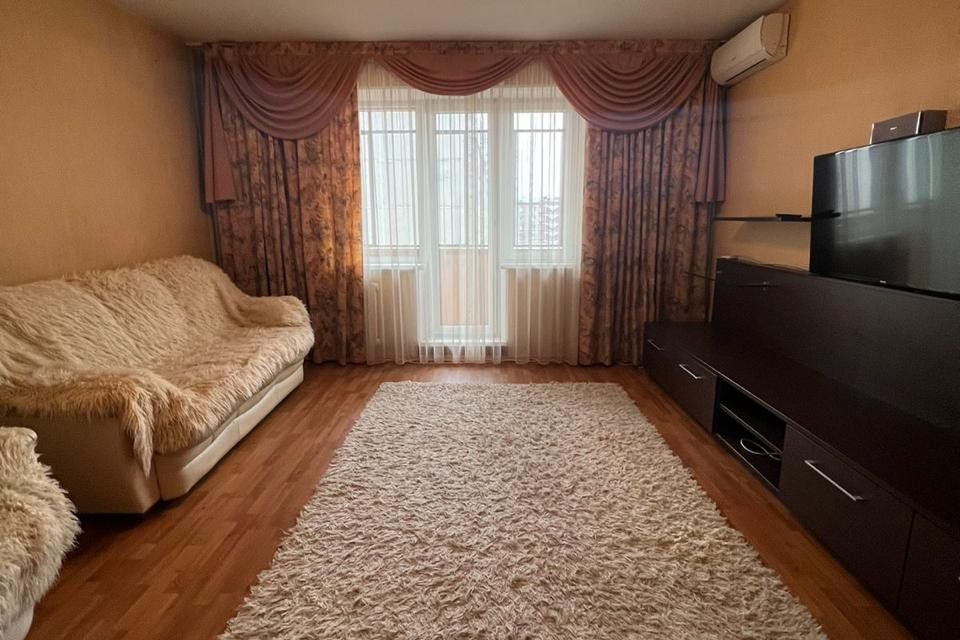 Продаётся 2-комнатная квартира, 52.7 м²