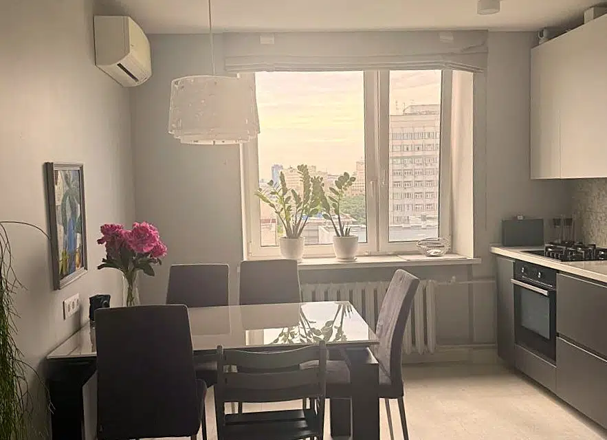 Продаётся 2-комнатная квартира, 82.3 м²