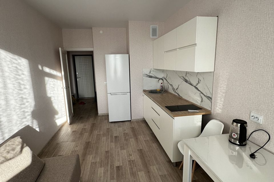 Сдаётся 1-комнатная квартира, 42 м²
