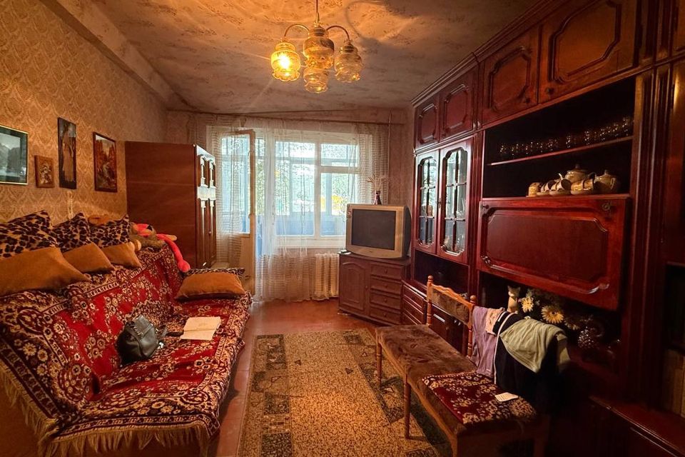 Продаётся 1-комнатная квартира, 32 м²