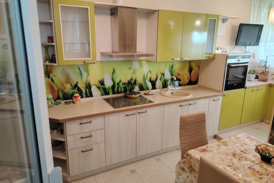Продаётся 2-комнатная квартира, 58 м²