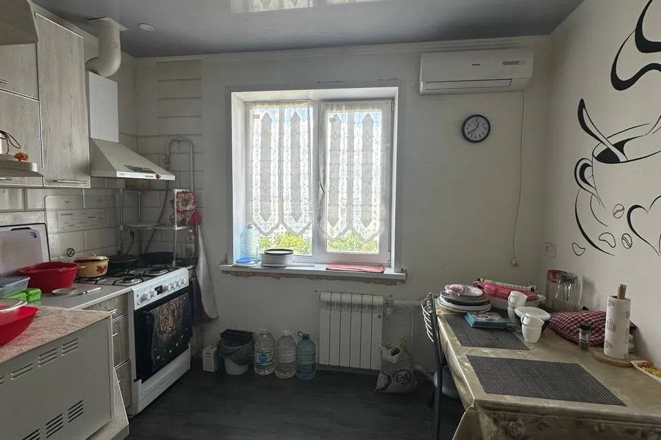 Продаётся 3-комнатная квартира, 69.2 м²