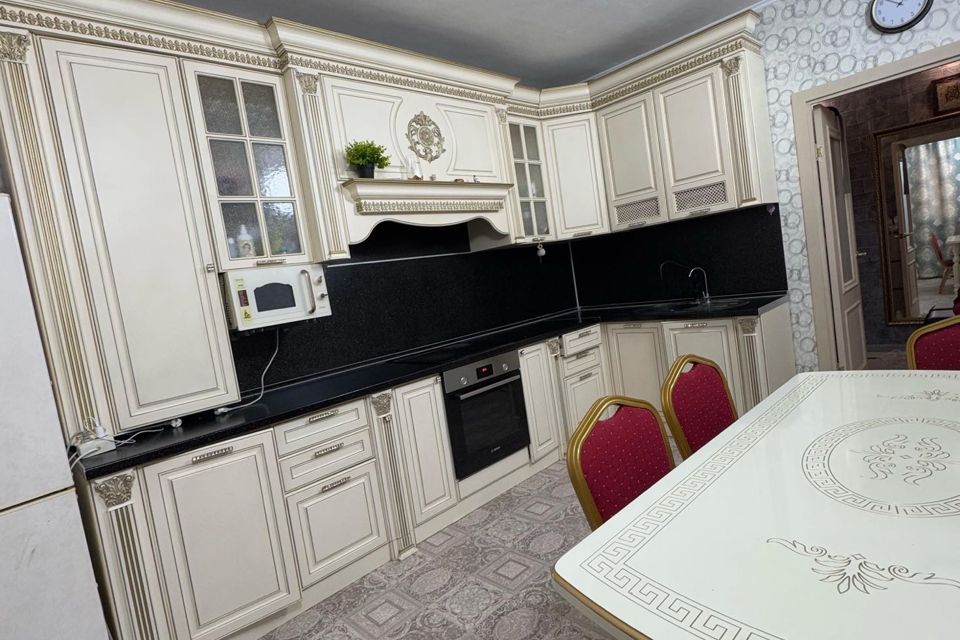 Продаётся 2-комнатная квартира, 68 м²