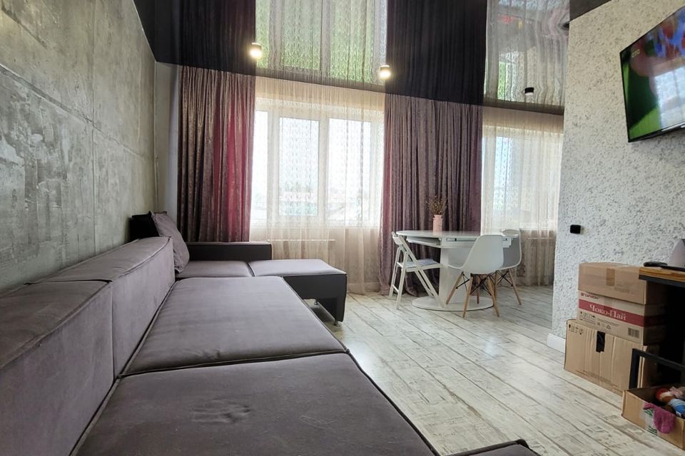 Продаётся 3-комнатная квартира, 67.8 м²