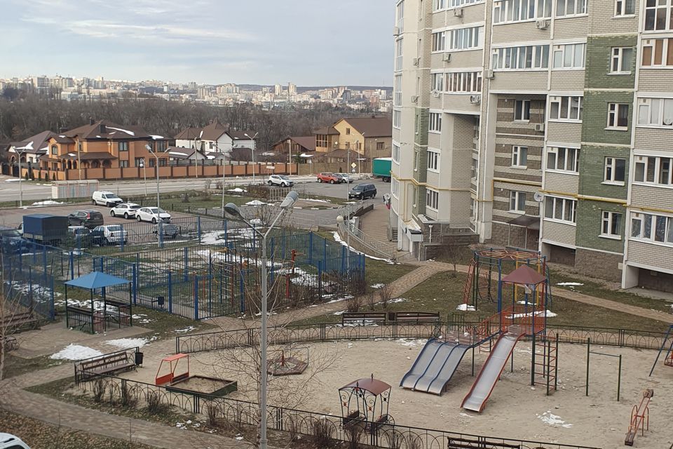 Продаётся 3-комнатная квартира, 76.9 м²