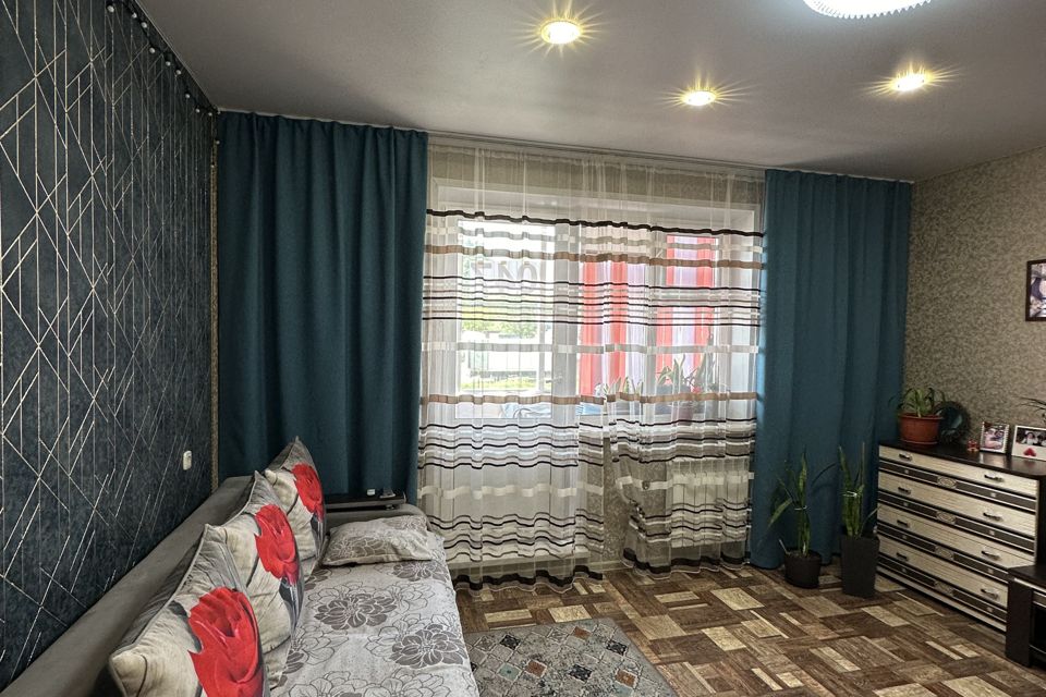 Продаётся 1-комнатная квартира, 40.3 м²