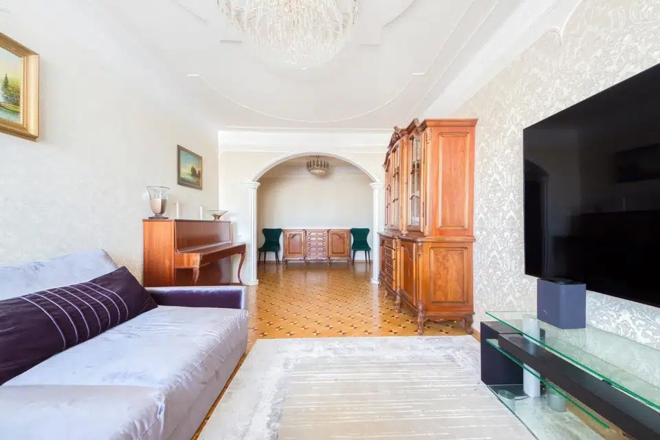 Продаётся 3-комнатная квартира, 74.4 м²