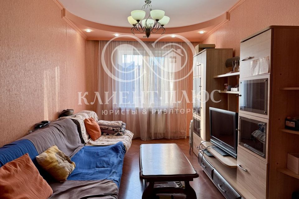 Продаётся 3-комнатная квартира, 66.1 м²