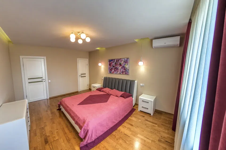 Продаётся 1-комнатная квартира, 41 м²