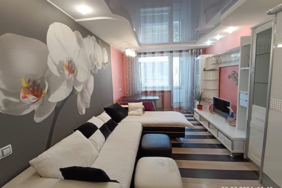 Продаётся 3-комнатная квартира, 70.2 м²