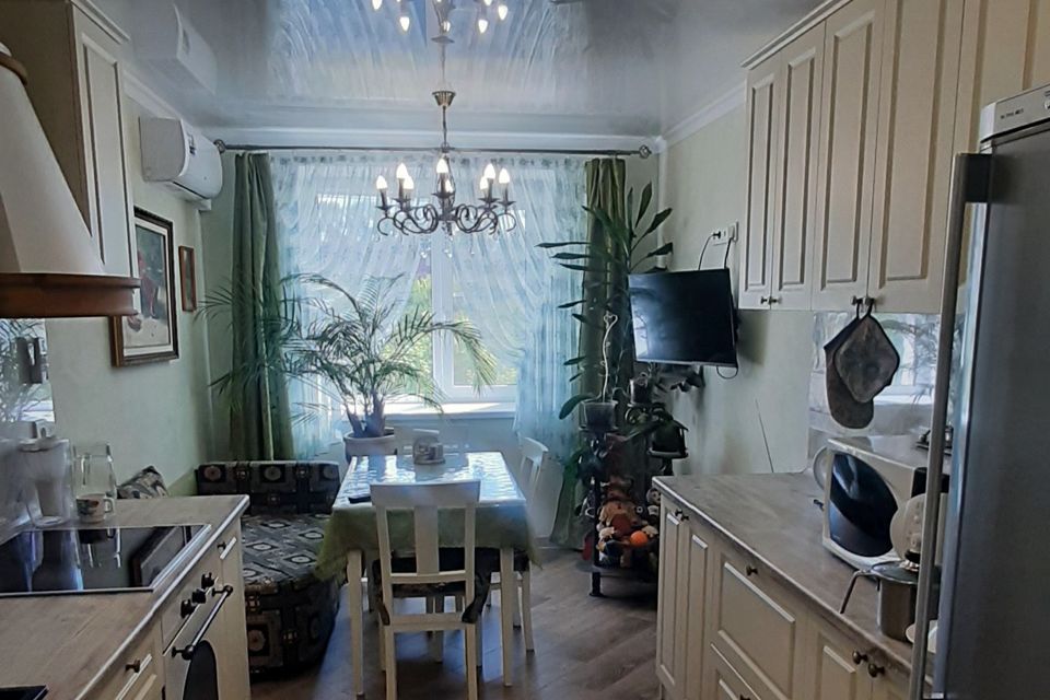 Продаётся 2-комнатная квартира, 61 м²