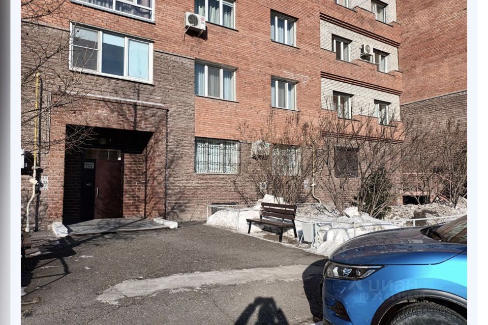 Продаётся 3-комнатная квартира, 112.1 м²