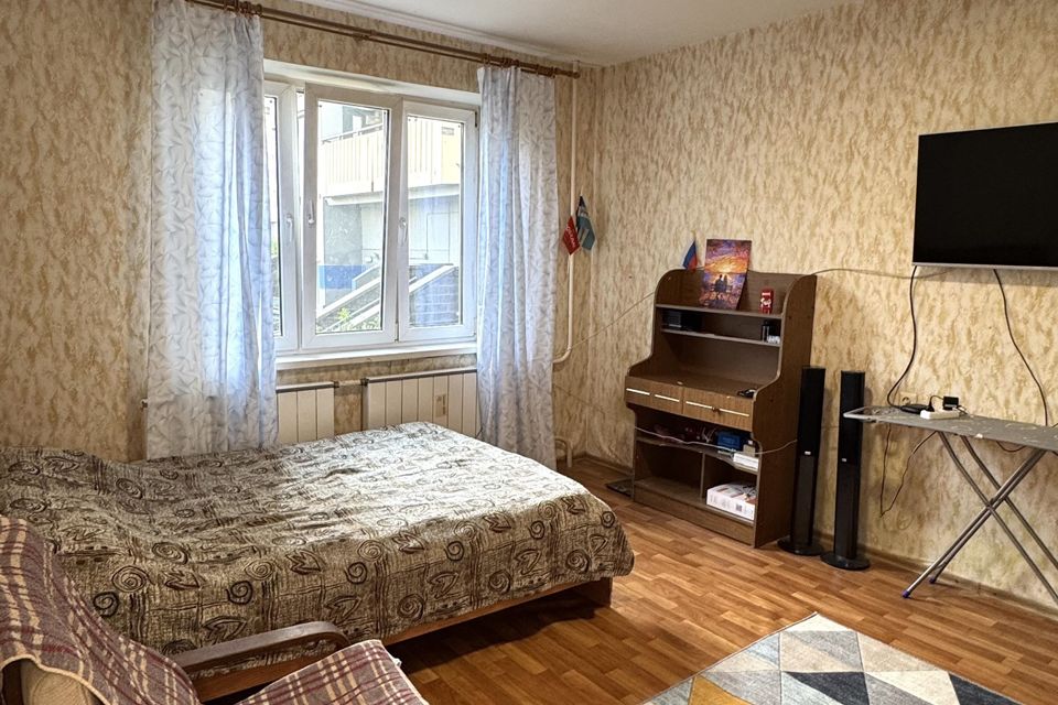 Продаётся 2-комнатная квартира, 65.8 м²