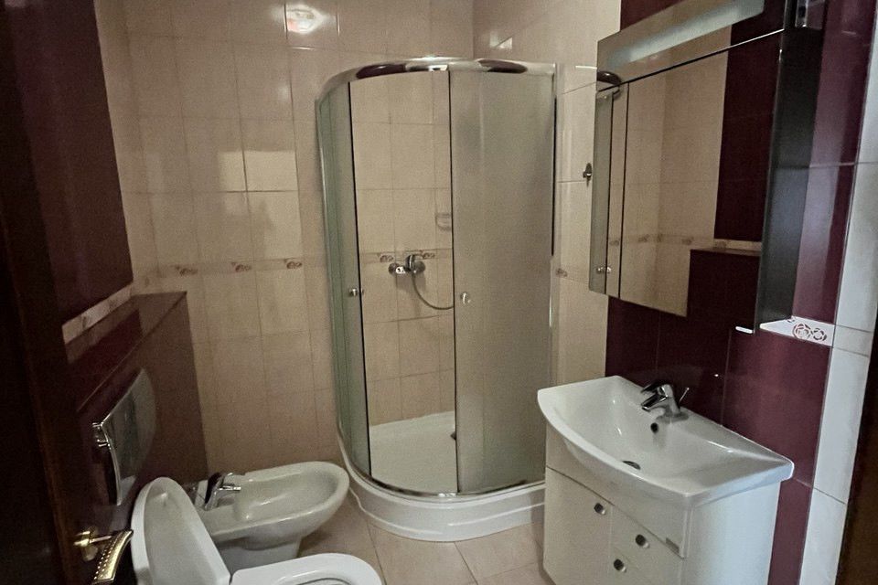 Продаётся таунхаус, 3-эт., 225 м²