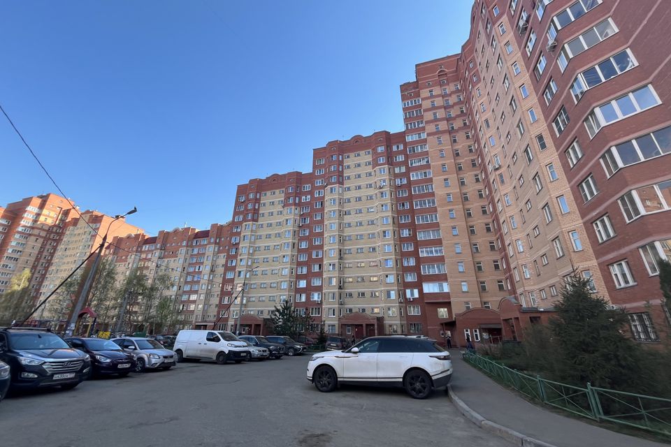 Продаётся 2-комнатная квартира, 70 м²