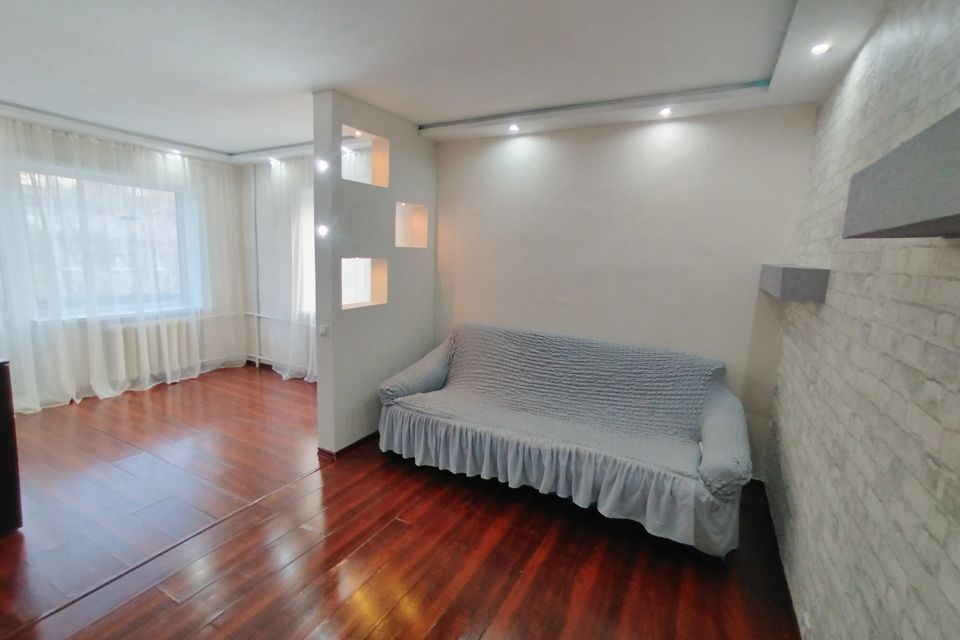 Продаётся 2-комнатная квартира, 42 м²