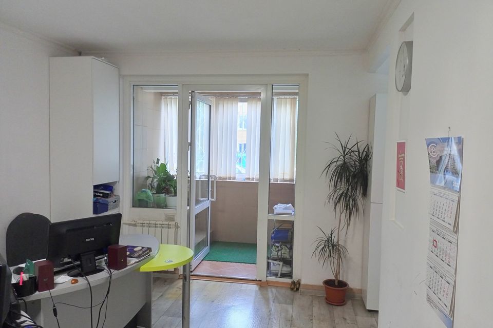 Продаётся 2-комнатная квартира, 42 м²