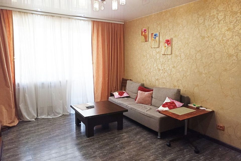 Продаётся 3-комнатная квартира, 60.2 м²