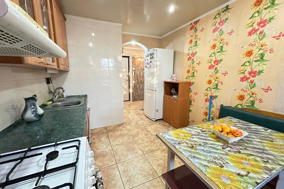 Продаётся 3-комнатная квартира, 58.1 м²