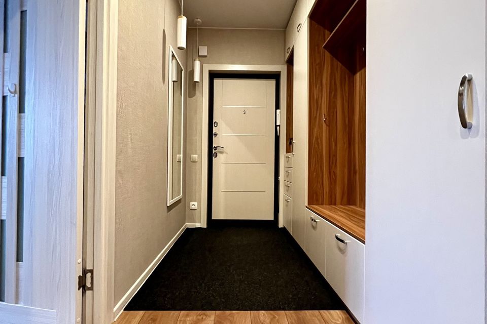Продаётся 2-комнатная квартира, 61.1 м²