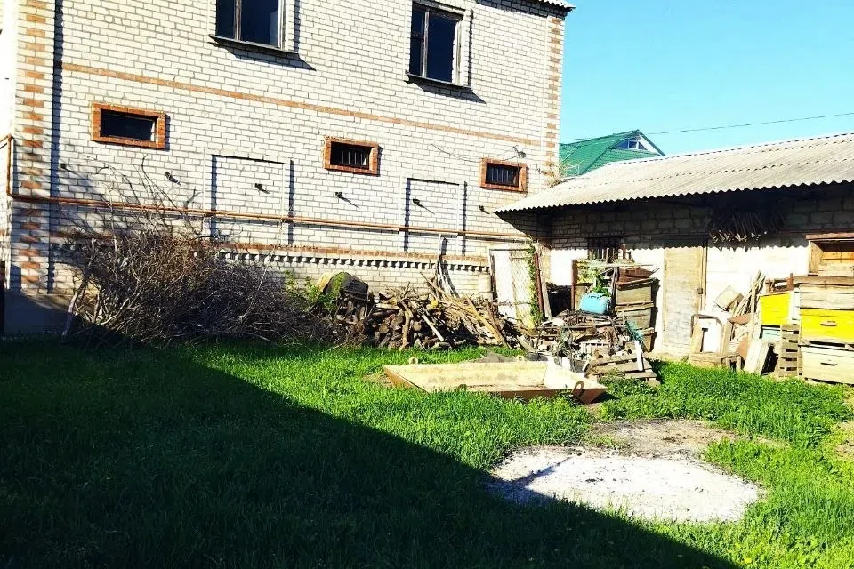 Продаётся 2-этажный дом, 210 м²