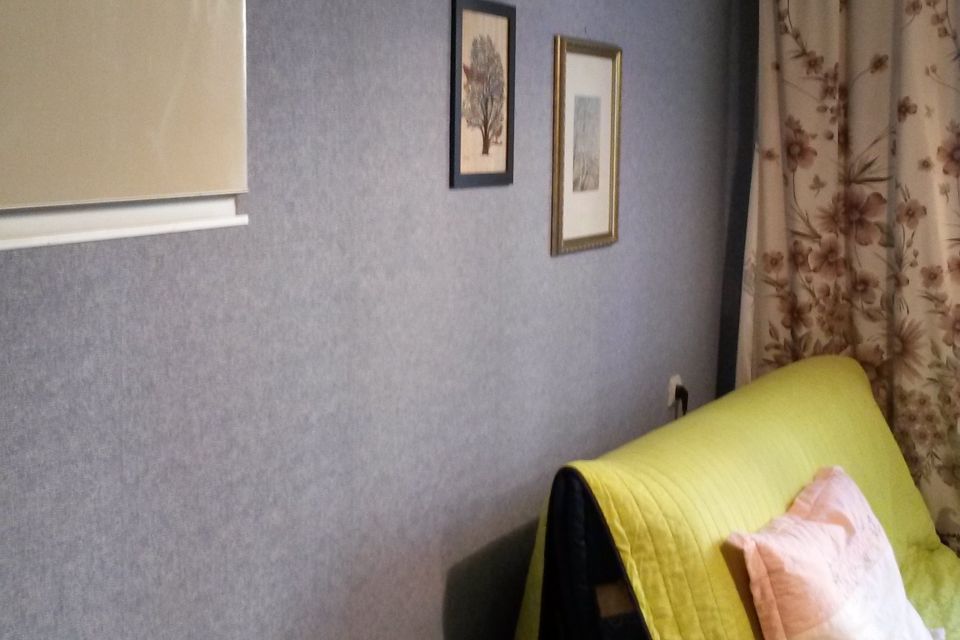 Продаётся комната в 5-комн. квартире, 12 м²