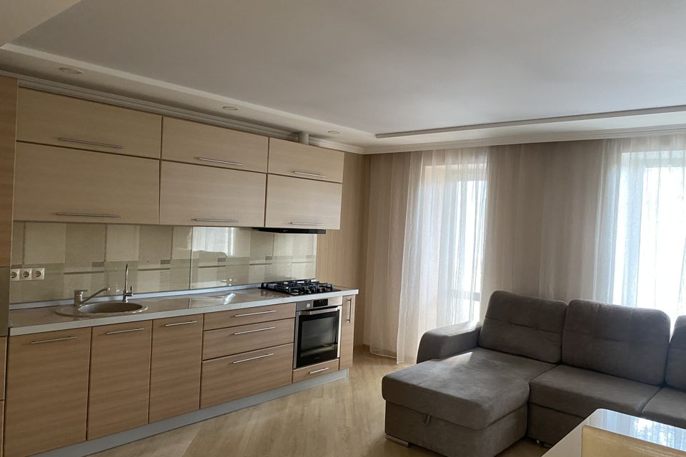 Продаётся 3-комнатная квартира, 91 м²