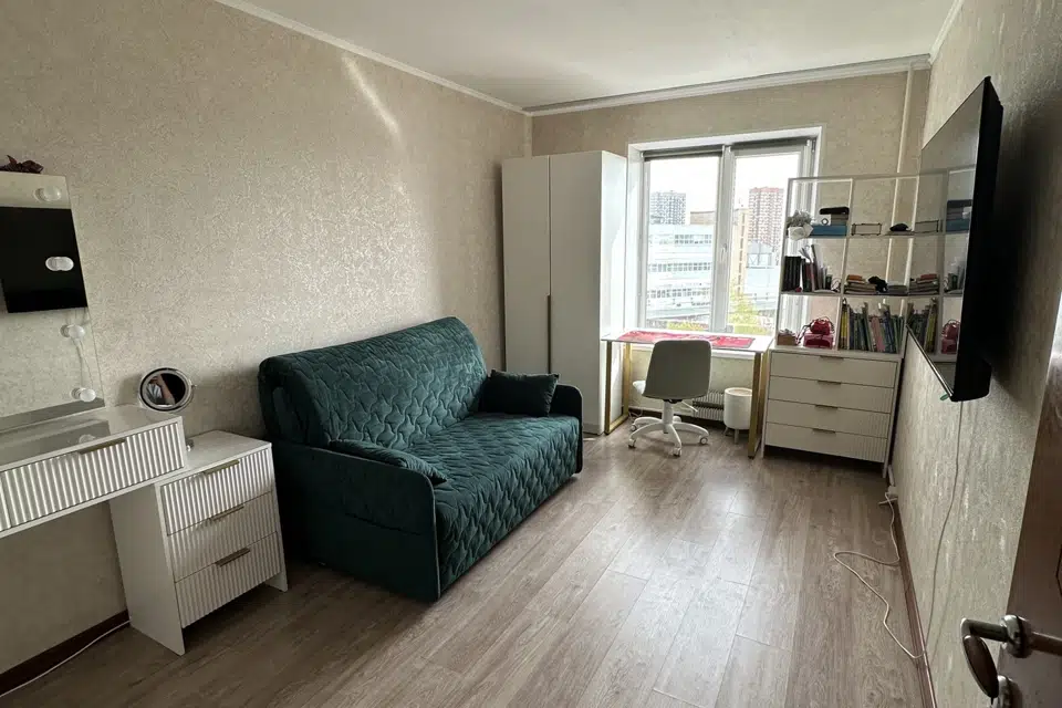 Продаётся 2-комнатная квартира, 47.6 м²