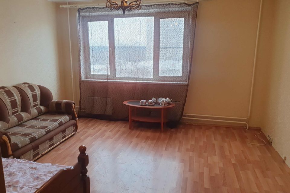 Продаётся 1-комнатная квартира, 43 м²