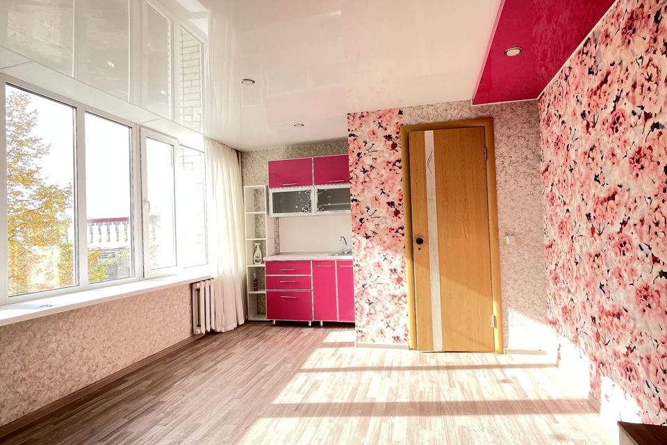 Продаётся комната в 1-комн. квартире, 15 м²