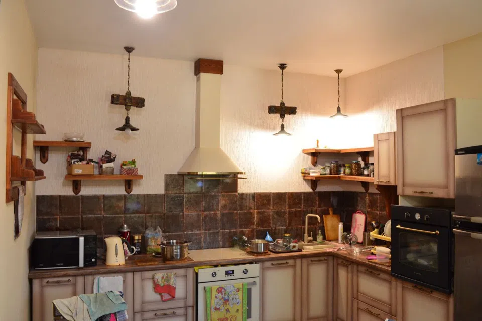Продаётся 2-этажный дом, 199.7 м²