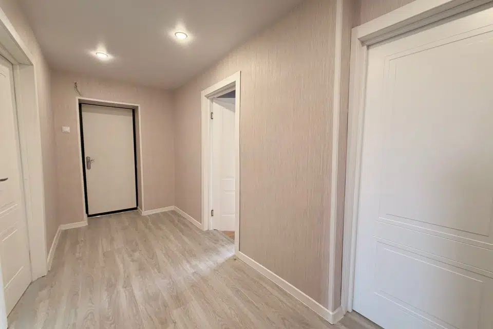 Продаётся 3-комнатная квартира, 61.4 м²