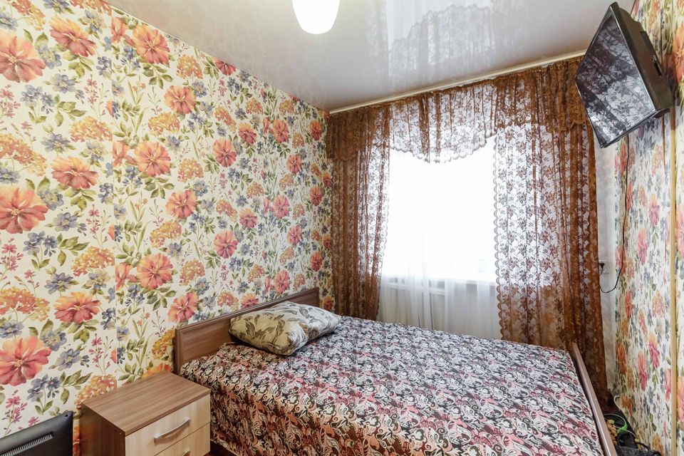 Продаётся 4-комнатная квартира, 74.2 м²